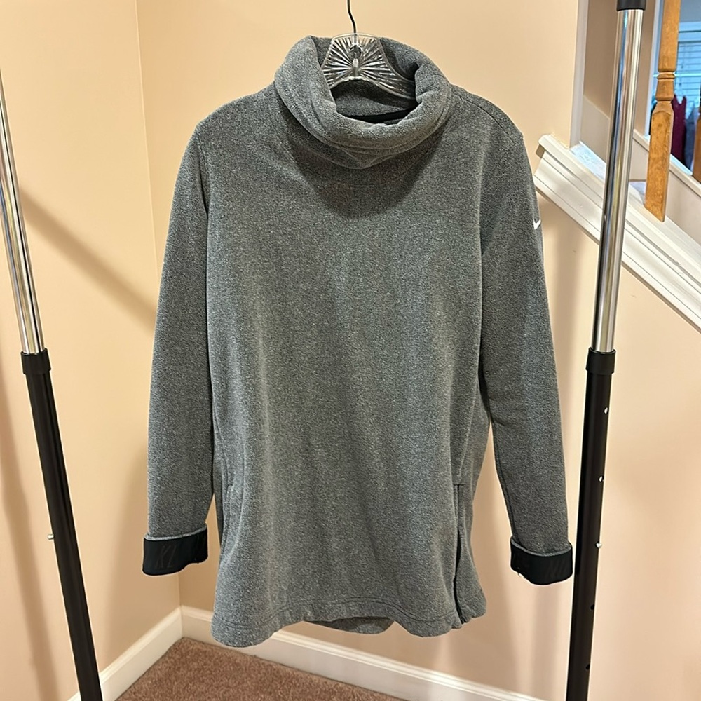Nike Turtle neck sweatshirt